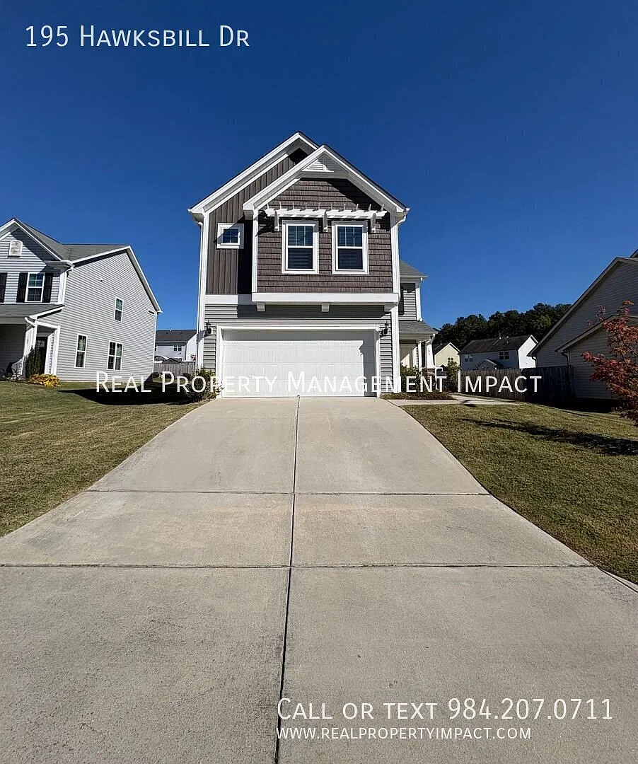 Spacious 3-Bed, 2.5-Bath Franklinton Home with Bonus Room & Screened-in Porch — Photo 2