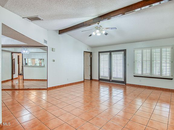5th image of 5665 Oak Cliff Dr