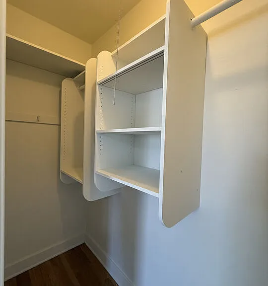 1249 S Tremaine Ave — Photo 21