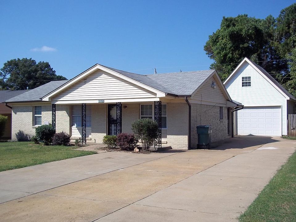 1st image of 8605 Southaven Cir W