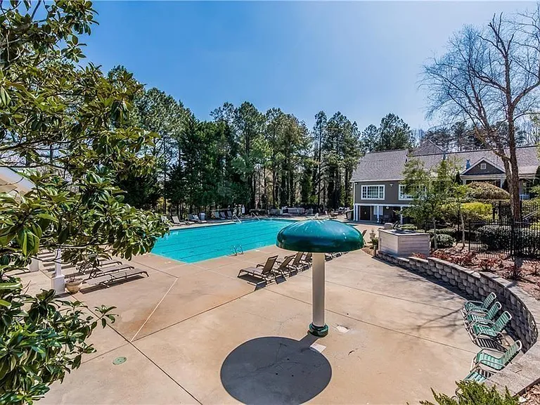 4735 Dartmoor Ln — Photo 18