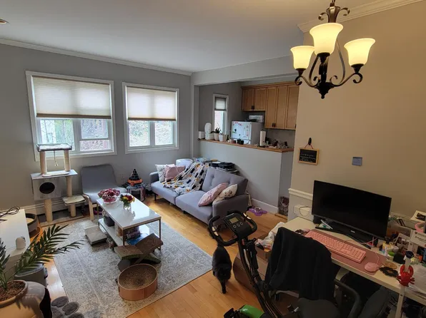 88 Hancock St, Cambridge, MA