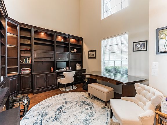 5th image of 6912 Ravenwood Dr