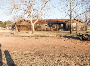 302 N Western St, Granite, OK 73547