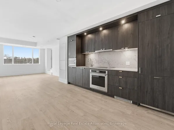 259 The Kingsway, Toronto, ON