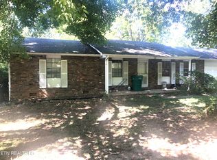 201 Wakefield Rd, Knoxville, TN 37922