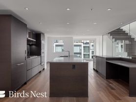 1516 Atlas Ln, Vancouver, BC