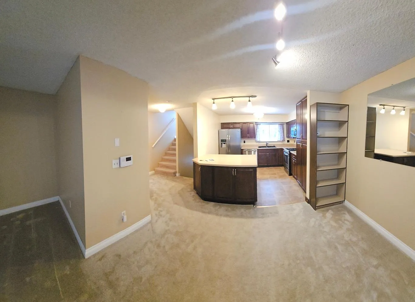 6446 Village Pkwy — Photo 3