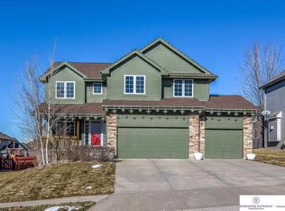 19324 Patterson St, Omaha, NE 68135