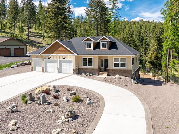 3rd image of 335 Skookum Rd