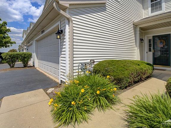 2nd image of 7019 Clearwater Dr