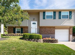 3052 Dorf Dr, Dayton, OH 45439