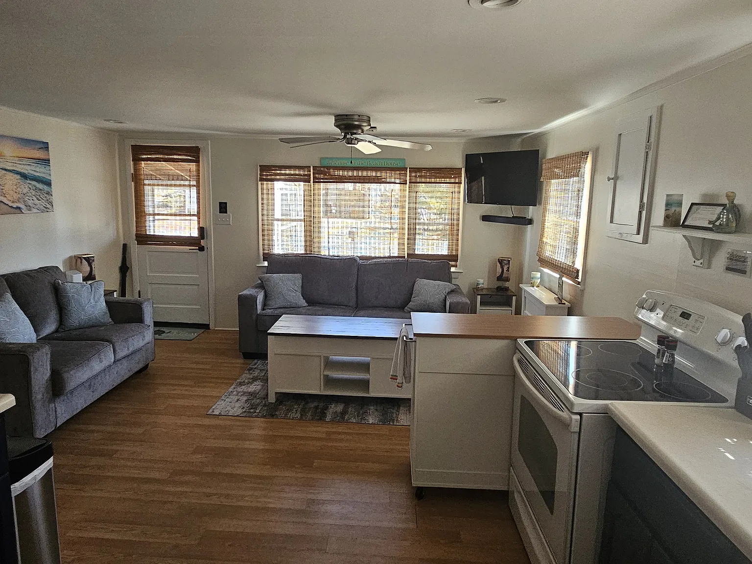 2 bed, 600 sqft, $3,000 — Photo 4