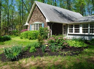 10 Great Oaks Rd, New Hope, PA 18938