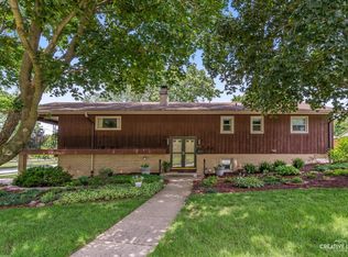 1672 Kimberly Ave, Elgin, IL 60123