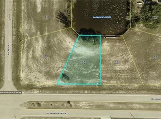 4513 Jacaranda Pkwy W, Cape Coral, FL 33993