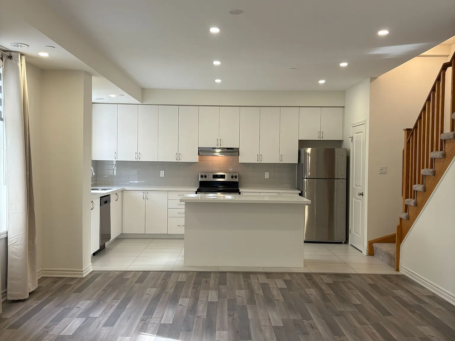 3 bed, $3,650 — Photo 3