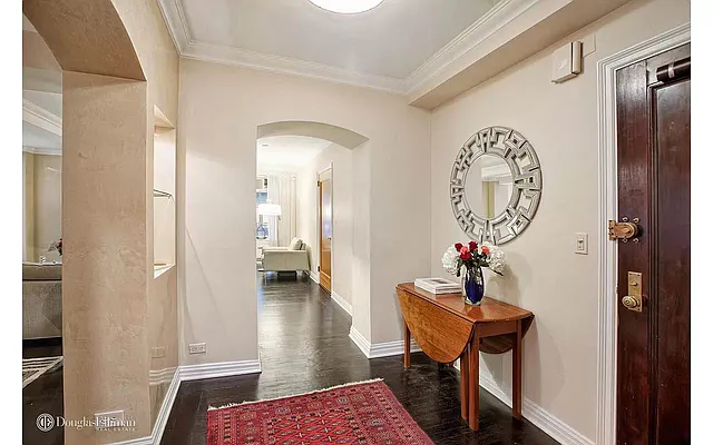 Rented by Douglas Elliman | media 17