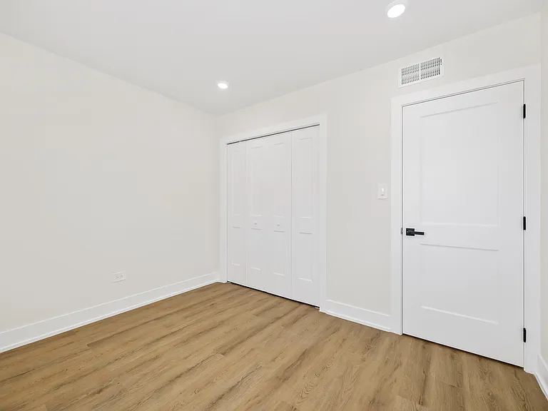 10217 Dearlove Rd #301 — Photo 14