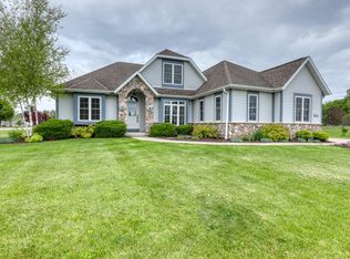 1871 Edgewood Rd, Kewaskum, WI 53040