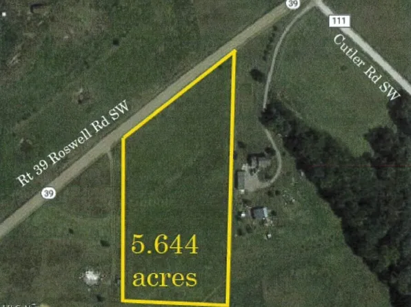 8200 Roswell Rd SW, Sherrodsville, OH 44675