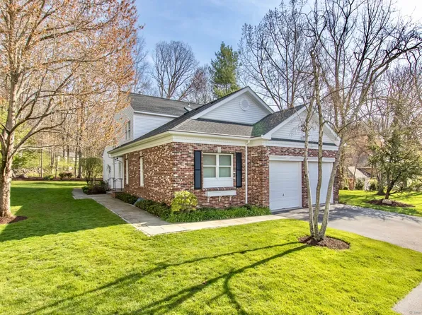 20 Wilton Hunt Road #20, Wilton, CT 06897