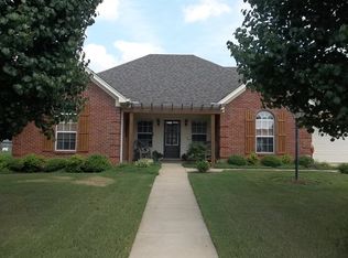 705 Savannah Dr, Oxford, MS 38655