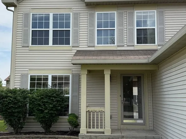 1424 Marigold Ln, Minooka, IL 60447