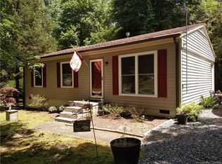 10007 Forest Grove Dr, Gloucester, VA 23061