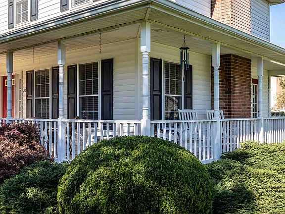 5th image of 202 Northview Dr