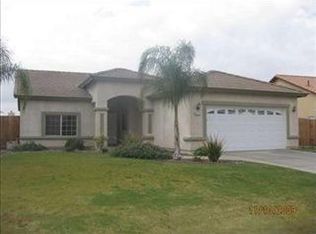 9512 Vista Colina Dr, Bakersfield, CA 93306