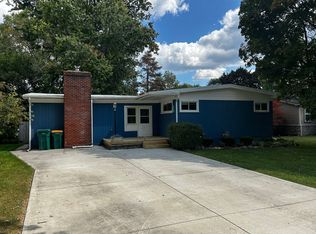 7564 3rd St, Dexter, MI 48130
