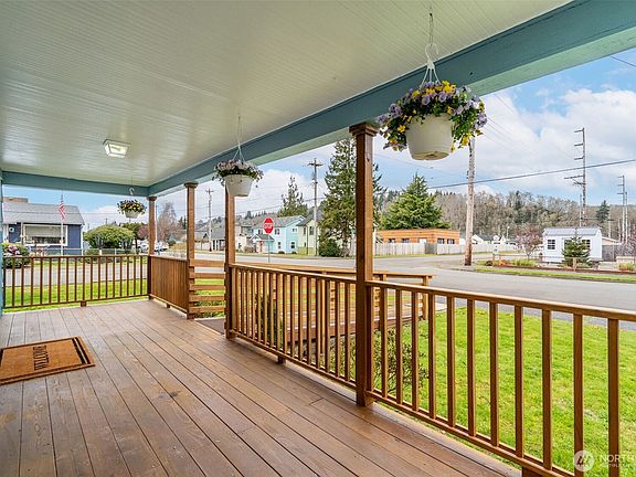 5th image of 3102 Aberdeen Avenue