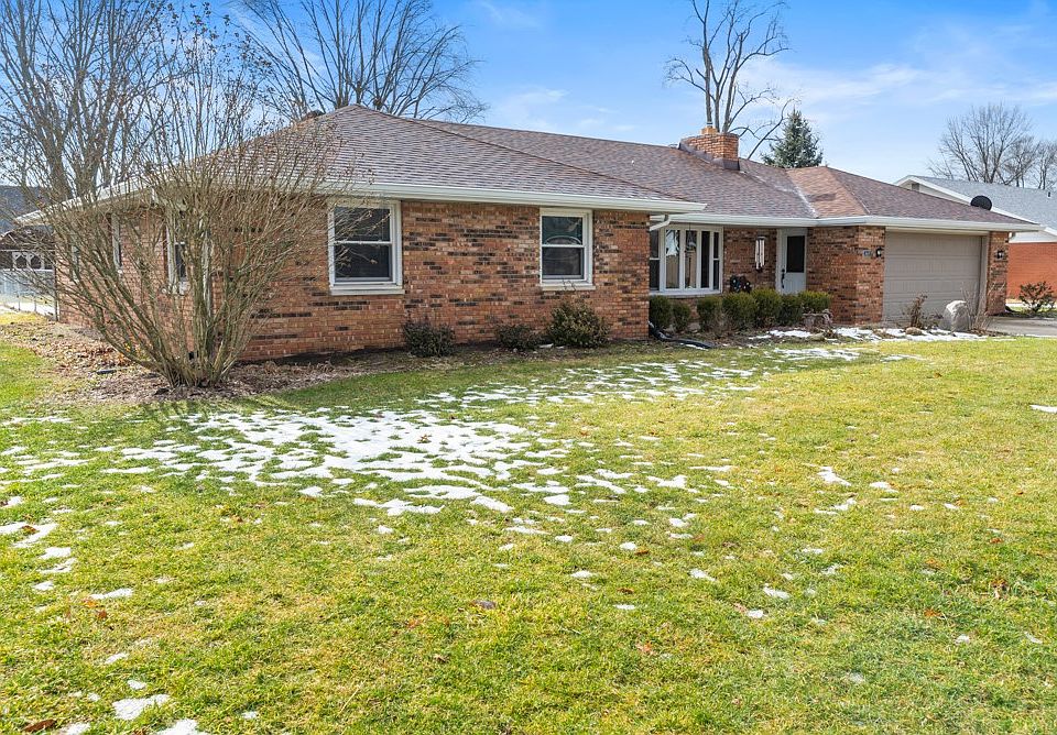 1st image of 8609 W Red Bud Ln