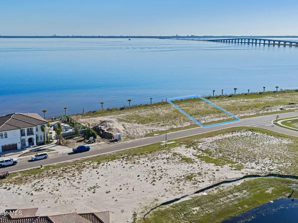 6231 Constellation Dr, Titusville, FL 32780