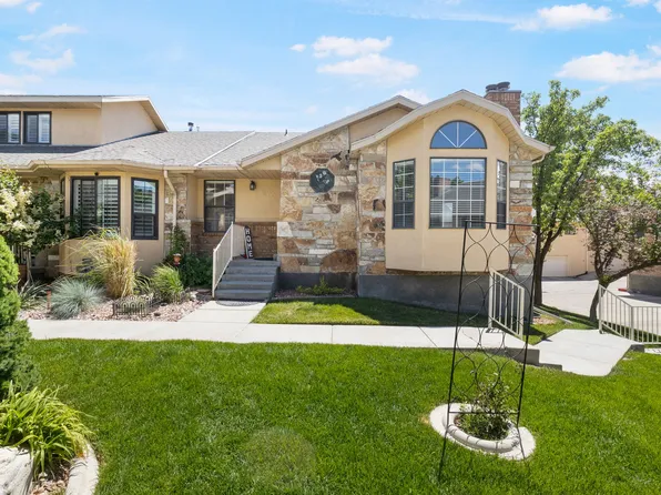 4765 S Reynolds Ct E, Salt Lake City, UT 84117