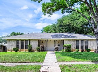 937 Birchwood Dr, Lancaster, TX 75146