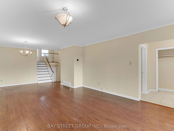5th image of 40 Bellbury Cres