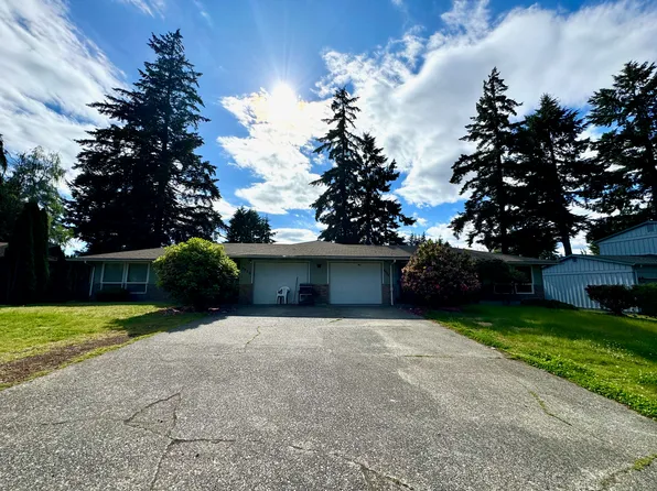 4424 76th Ave W, Tacoma, WA 98466