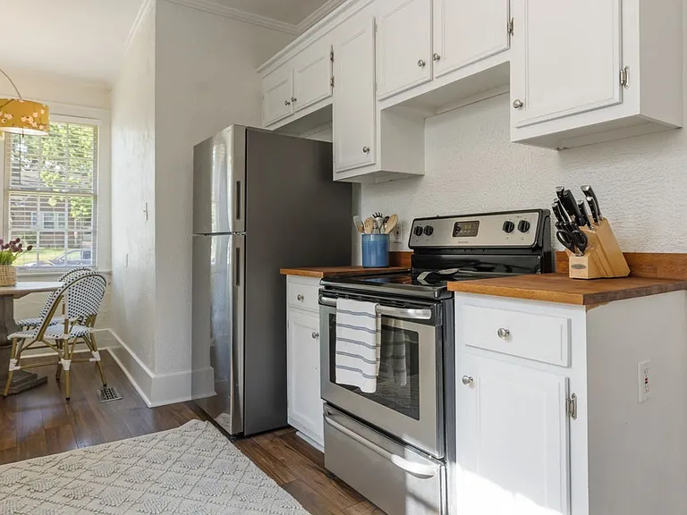 2018A Sweetbriar Ave #A — Photo 20