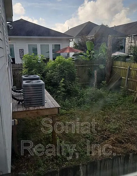 4020 Baudin St — Photo 11