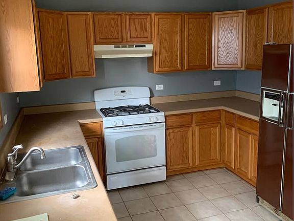 Kitchen with gas stove