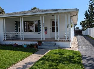836 N Grandview Ave, Daytona Beach, FL 32118