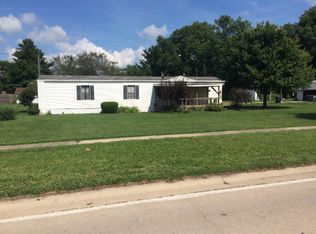 401 N Chicago St, Sidell, IL 61876