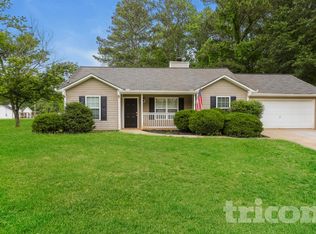 27 Pleasant Forest Dr, Temple, GA 30179