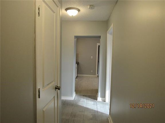 5th image of 436 Wheeling Ave
