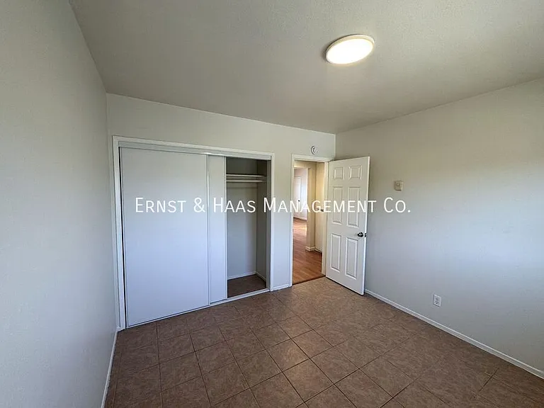 840 Walnut Ave #D — Photo 15