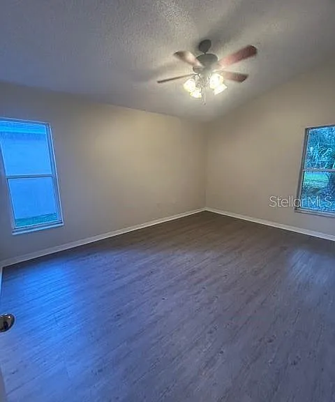 816 Shell Ln — Photo 14