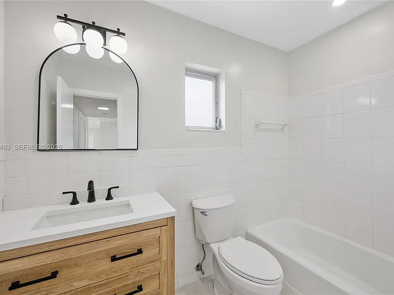 5420 Hollywood Blvd #208 — Photo 10
