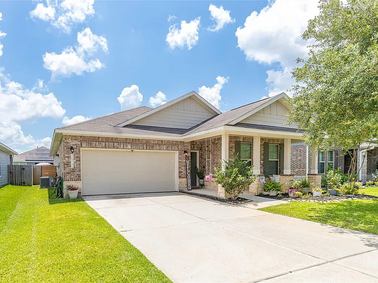 24714 Crimson Pine Dr — Photo 3